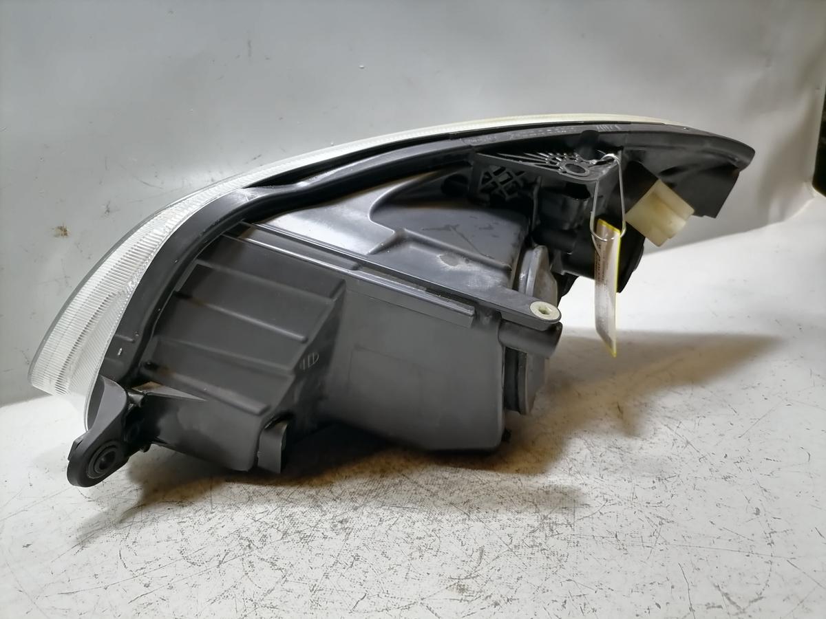 Skoda Fabia 2 5J original Scheinwerfer vorn rechts Halogen H4 Bj.2010
